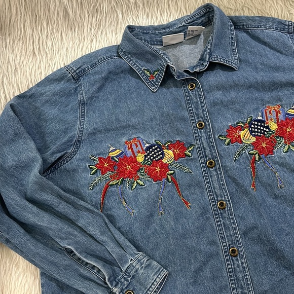 Bobbie brooks Christmas holiday denim cotton button down embroidered top… - Picture 2 of 6